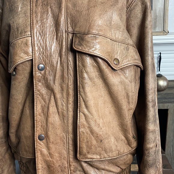 Gorgeous Men’s Vintage Berman’s Leather Jacket - Picture 3 of 9